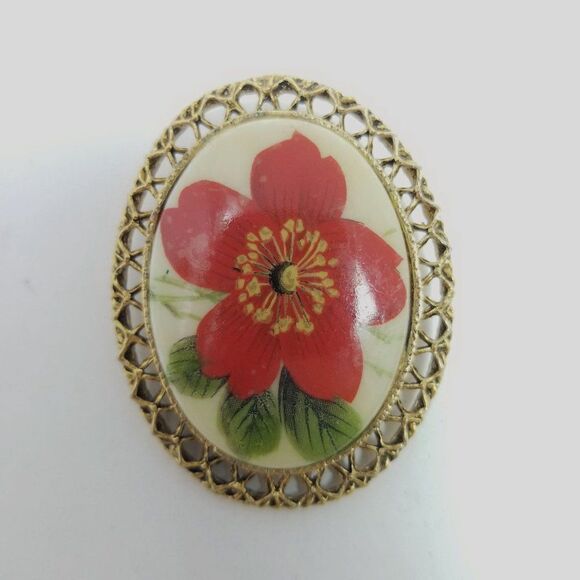 Vintage Bright Red Flower Brooch, Oval Gold Tone Frame Setting Lapel Pin, Estate - Picture 2 of 6